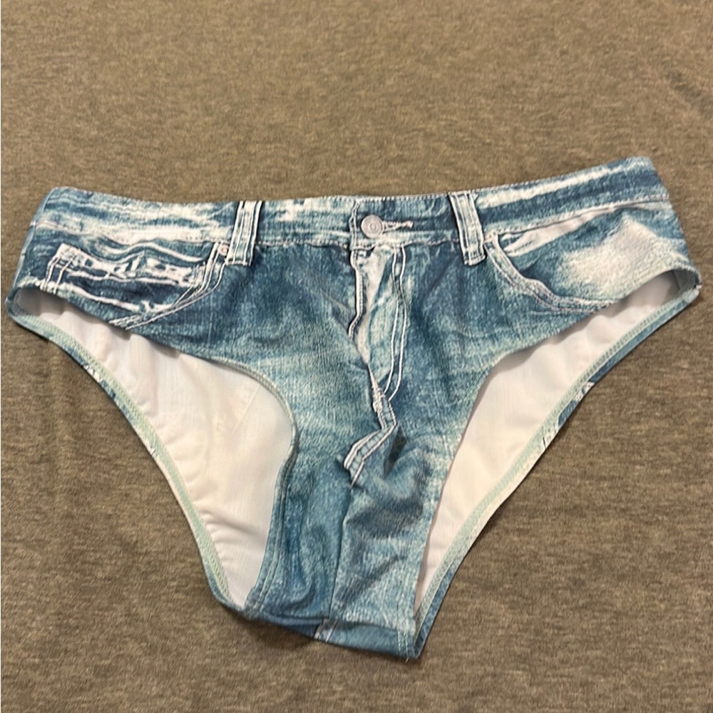 Denim looking speedo size L
